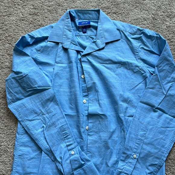 APT. 9 Button Down - Picture 2 of 3